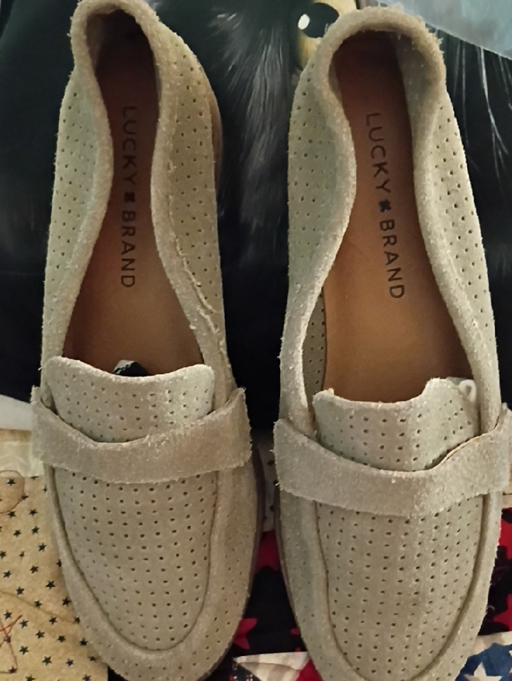 Lucky Brand Women's Beige Perforated Loafers